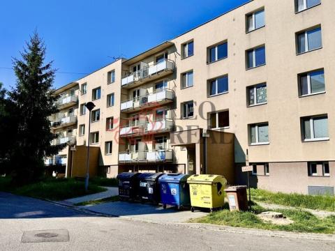 Pronájem bytu 1+1, Zlín - Příluky, Pod Mlýnem, 33 m2