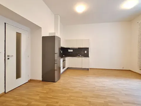 Pronájem bytu 1+kk, Praha - Braník, Ke Krči, 45 m2