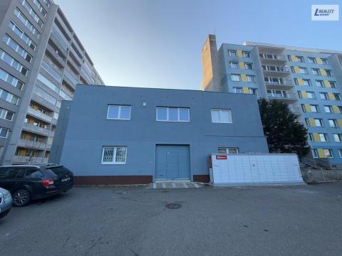 Pronájem skladu, Praha - Háje, Hviezdoslavova, 350 m2