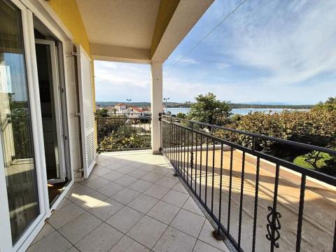 Prodej bytu 2+kk, Klimno, Chorvatsko, 42 m2