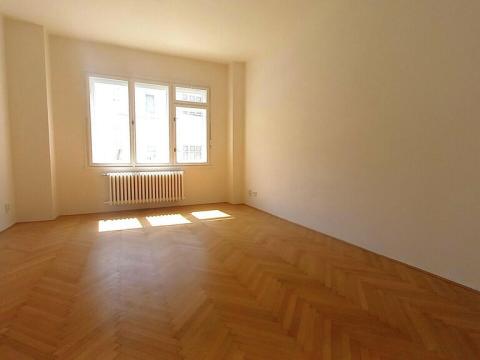 Pronájem bytu 1+kk, Praha - Nové Město, Žitná, 35 m2