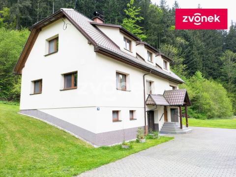 Prodej rodinného domu, Velké Karlovice, 200 m2