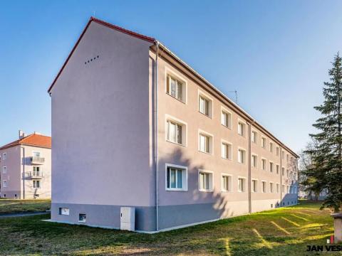 Pronájem bytu 2+1, Praha - Čakovice, Lužnická, 51 m2
