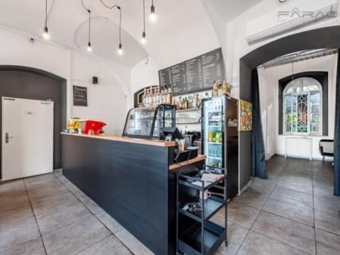 Pronájem restaurace, Praha - Smíchov, Nádražní, 157 m2