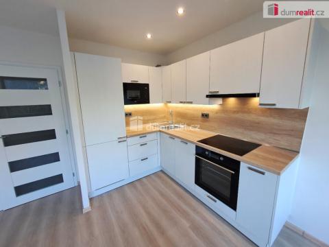 Pronájem bytu 2+kk, Praha - Modřany, Jordana Jovkova, 45 m2
