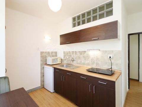 Pronájem bytu 2+1, Praha - Hloubětín, Zelenečská, 52 m2