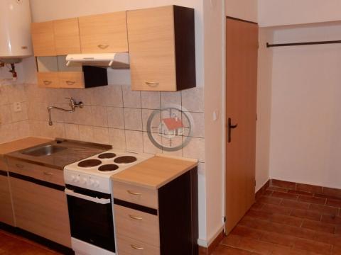 Pronájem bytu 2+kk, Moravské Budějovice, nám. ČSA, 40 m2