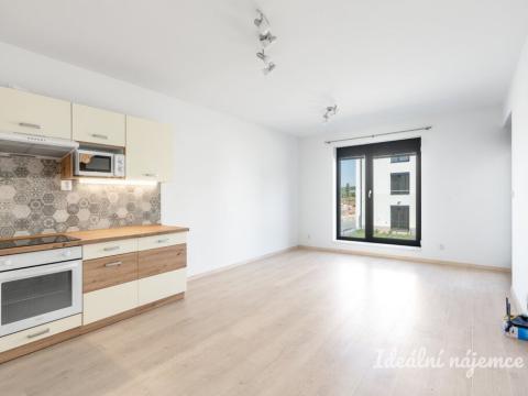 Pronájem bytu 2+kk, Praha - Bohnice, Pekařova, 47 m2
