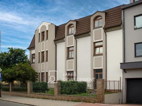 Prodej bytu 1+kk, Praha - Liboc, Jenečská, 24 m2