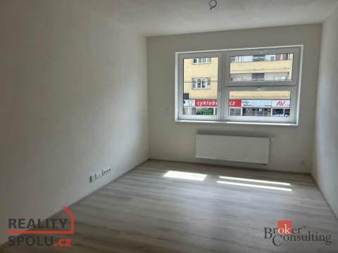 Pronájem bytu 1+kk, Brno - Trnitá, Křenová, 27 m2