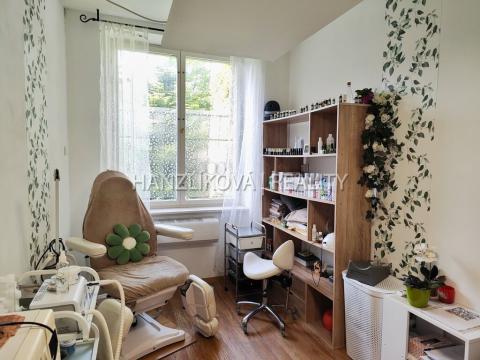 Pronájem obchodního prostoru, České Budějovice - České Budějovice 3, J. Š. Baara, 15 m2