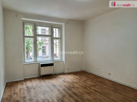 Pronájem bytu 1+kk, Praha - Bubeneč, Jana Zajíce, 34 m2
