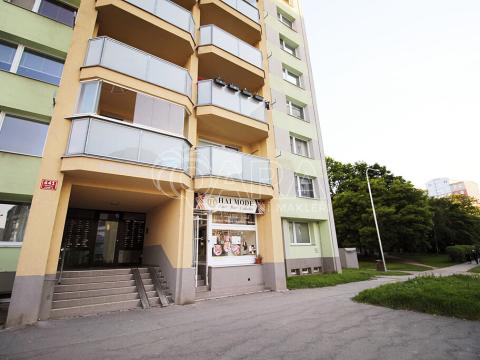 Prodej skladu, Praha - Letňany, Frýdecká, 19 m2
