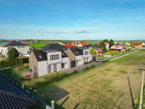 Prodej pozemku, Opatovice, Brněnská, 1405 m2