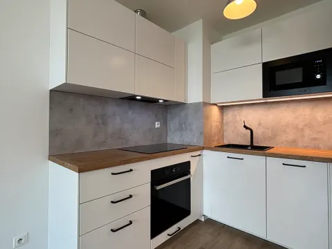 Pronájem bytu 2+kk, Praha - Uhříněves, Venušina, 49 m2