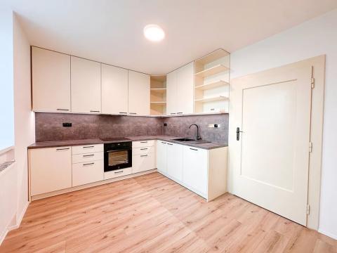 Prodej bytu 2+1, Prostějov, Jana Kuchaře, 52 m2