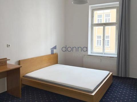 Pronájem bytu 1+1, Praha - Nusle, Slavojova, 33 m2