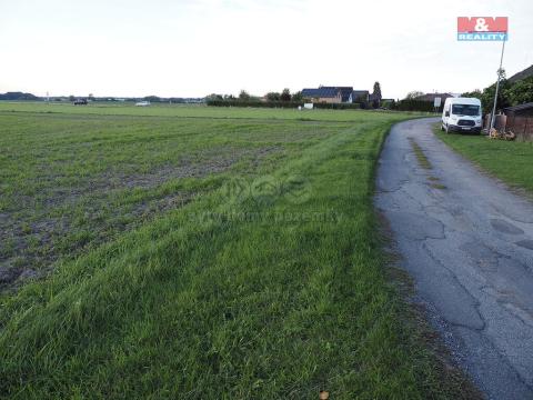 Prodej pozemku pro bydlení, Staré Jesenčany, 3364 m2