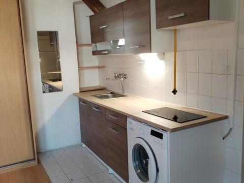 Pronájem bytu 1+kk, Praha - Nové Město, Spálená, 44 m2
