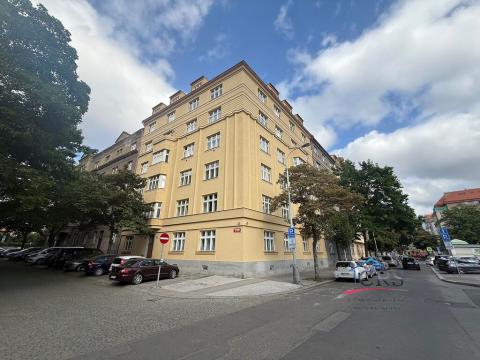 Pronájem bytu 3+kk, Praha - Žižkov, Pospíšilova, 89 m2