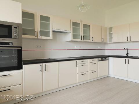 Pronájem bytu 4+kk, Praha - Hradčany, Milady Horákové, 125 m2
