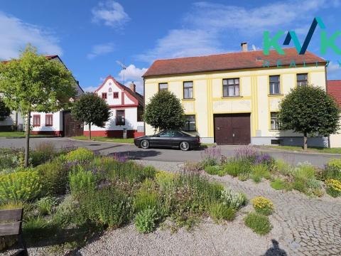 Prodej chalupy, Ševětín, Malé náměstí, 350 m2