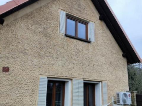 Pronájem rodinného domu, Sázava, náměstí Voskovce a Wericha, 50 m2