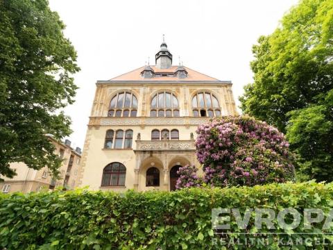 Prodej bytu 4+kk, Liberec - Liberec I-Staré Město, Masarykova, 164 m2