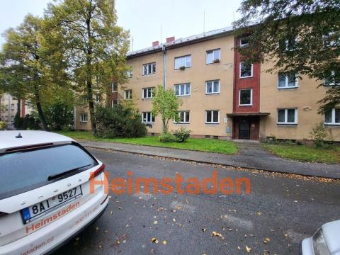 Pronájem bytu 2+kk, Karviná - Nové Město, Zakladatelská, 43 m2