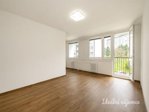 Pronájem bytu 4+1, Praha - Černý Most, Generála Janouška, 96 m2