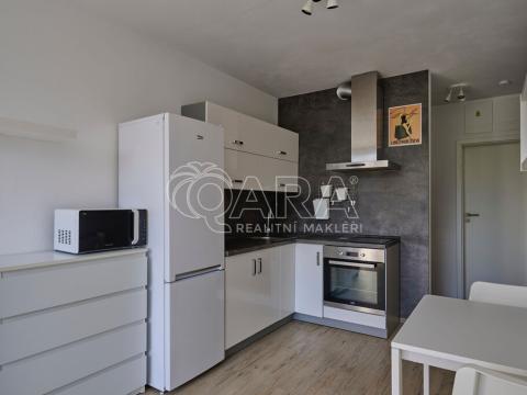 Pronájem bytu 1+kk, Strakonice - Strakonice II, Na Ohradě, 26 m2