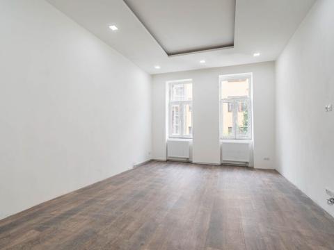Prodej bytu 3+1, Praha - Libeň, Novákových, 81 m2