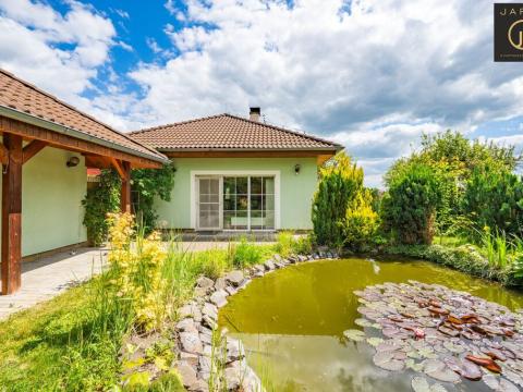 Prodej rodinného domu, Pchery, 5. května, 200 m2