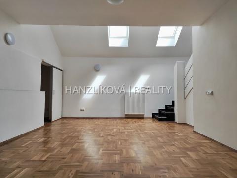 Pronájem bytu 3+kk, České Budějovice - České Budějovice 3, Skuherského, 105 m2