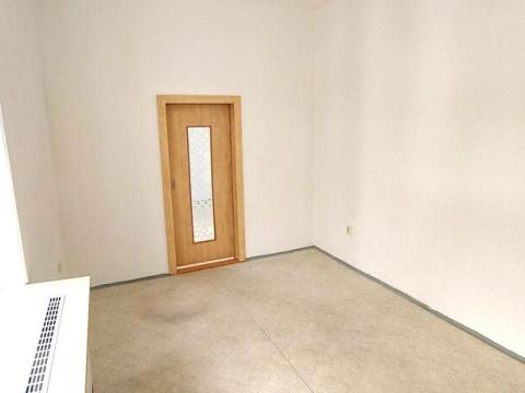 Pronájem kanceláře, Valašské Meziříčí, Poláškova, 23 m2
