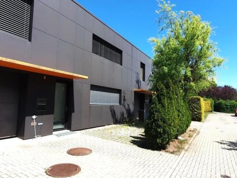 Pronájem rodinného domu, Praha, Herrova, 139 m2