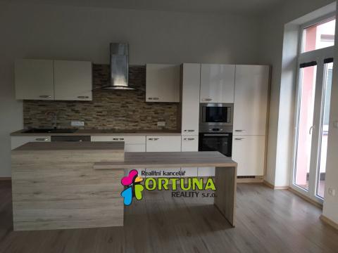 Pronájem bytu 2+kk, Kamenný Újezd, Na Dolech, 66 m2