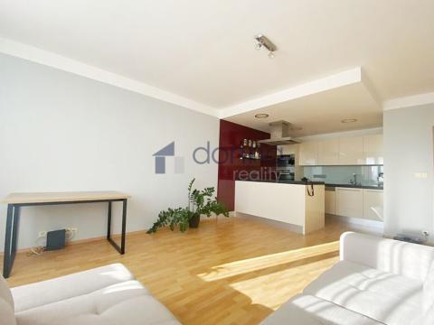 Pronájem bytu 2+kk, Praha, Na Slatince, 72 m2