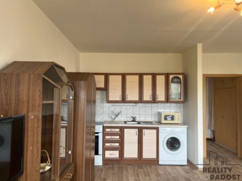 Prodej bytu 1+kk, Ústí nad Labem, Na Sklípku, 32 m2