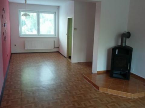 Prodej bytu 3+1, Zdounky, Farská, 81 m2