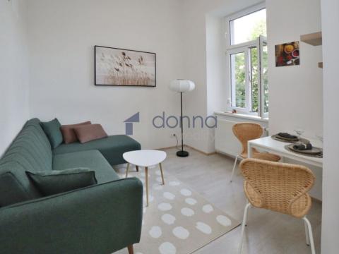 Pronájem bytu 2+kk, Praha, Ondříčkova, 38 m2