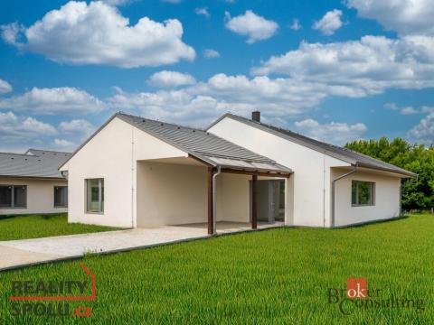 Prodej rodinného domu, Kozomín, 160 m2