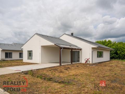 Prodej rodinného domu, Kozomín, 160 m2