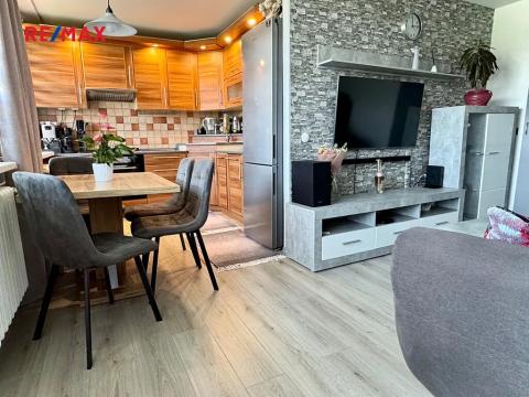 Prodej bytu 3+1, Kladno, Americká, 59 m2