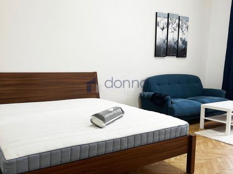 Pronájem bytu 2+kk, Praha, Muchova, 50 m2