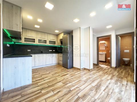 Prodej rodinného domu, Karlovy Vary - Stará Role, Horní, 120 m2