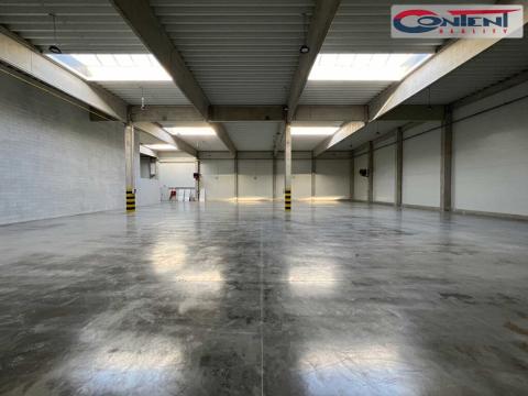 Pronájem skladu, Ledce, 11800 m2