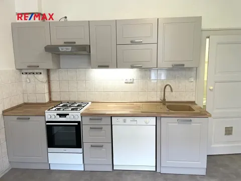 Pronájem bytu 2+kk, Praha - Žižkov, Hartigova, 51 m2