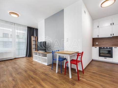 Pronájem bytu 2+kk, Praha - Třebonice, Thomasova, 46 m2
