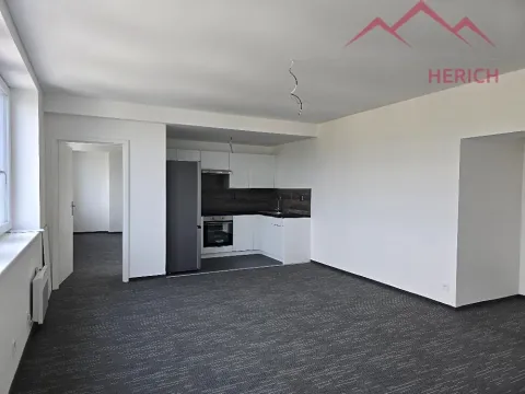 Pronájem bytu 3+kk, Chomutov, Žižkovo náměstí, 103 m2